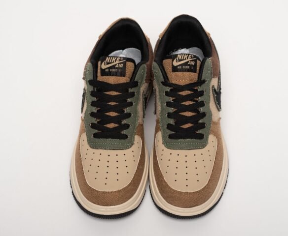 Nike Air Force 1 Luxe Low brown. Вид 6