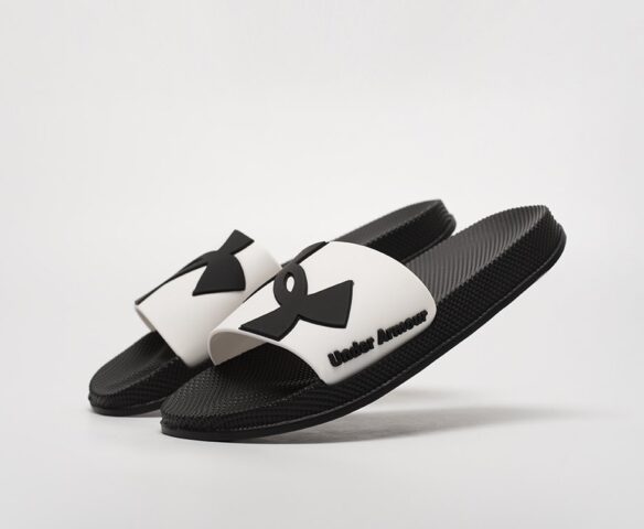 Сланцы Under Armour