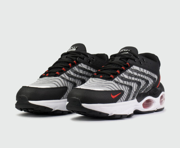 Nike Air Max TW Black Red / White. Вид 2